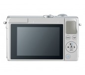 Canon EOS M100, white + EF-M 15-45mm f/3.5-6.3 IS STM + EF-M 55-200mm f/4.5-6.3 IS STM